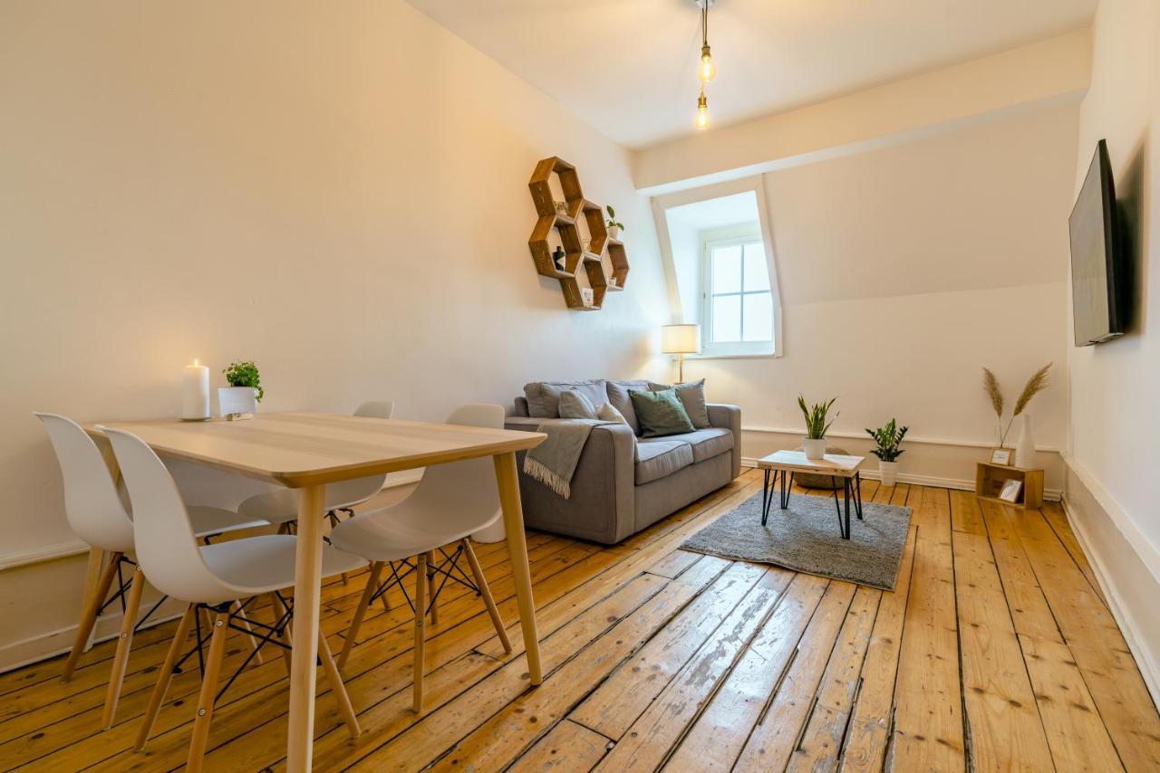 Apartment Eigene Im Stadtzentrum Mit Wunderschoener Dachterrasse *